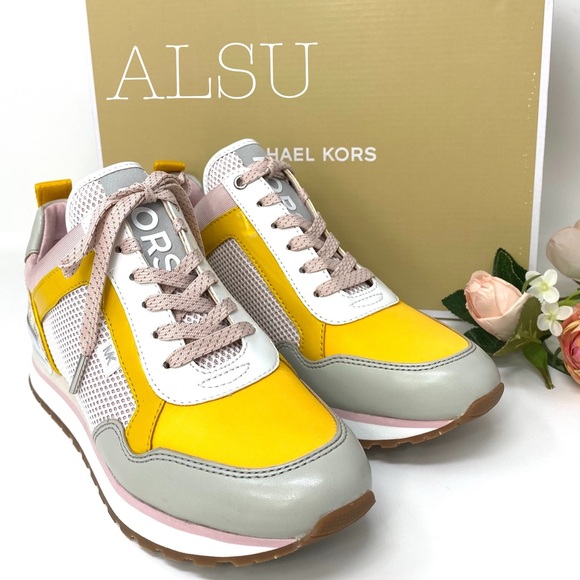 🌸SALE🌸 Michael Kors Maddy Trainer Mesh Vanilla AUTHENTIC Women Size 49R0MAFS2D - Picture 4 of 8